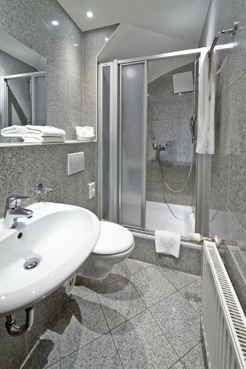 Hotel Hafentor Αμβούργο Εξωτερικό φωτογραφία